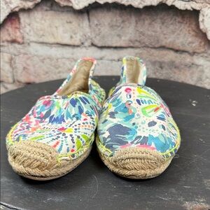 Lilly Pulitzer size 7 Colorful Espadrille Flats. S12